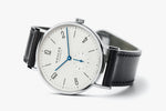 Carregue a imagem no visualizador da Galeria, Relógio NOMOS Glashütte Tangente Date 38mm White Silver-Plated on Leather Strap 130