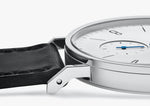 Carregue a imagem no visualizador da Galeria, Relógio NOMOS Glashütte Tangente Date 38mm White Silver-Plated on Leather Strap 130