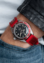 Carregue a imagem no visualizador da Galeria, Relógio William Wood The Red Watch