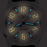 Carregue a imagem no visualizador da Galeria, Relógio BALL Trainmaster Arabic 38mm - White on Leather Strap Automático