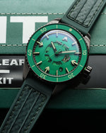 Carregue a imagem no visualizador da Galeria, Relógio William Wood Fire Exit Watch