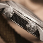 Carregue a imagem no visualizador da Galeria, Relógio Bremont Altitude MB Meteor