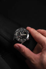Carregue a imagem no visualizador da Galeria, Relógio Nivada Grenchen ANTARCTIC DIVER 38 mm 32038A01