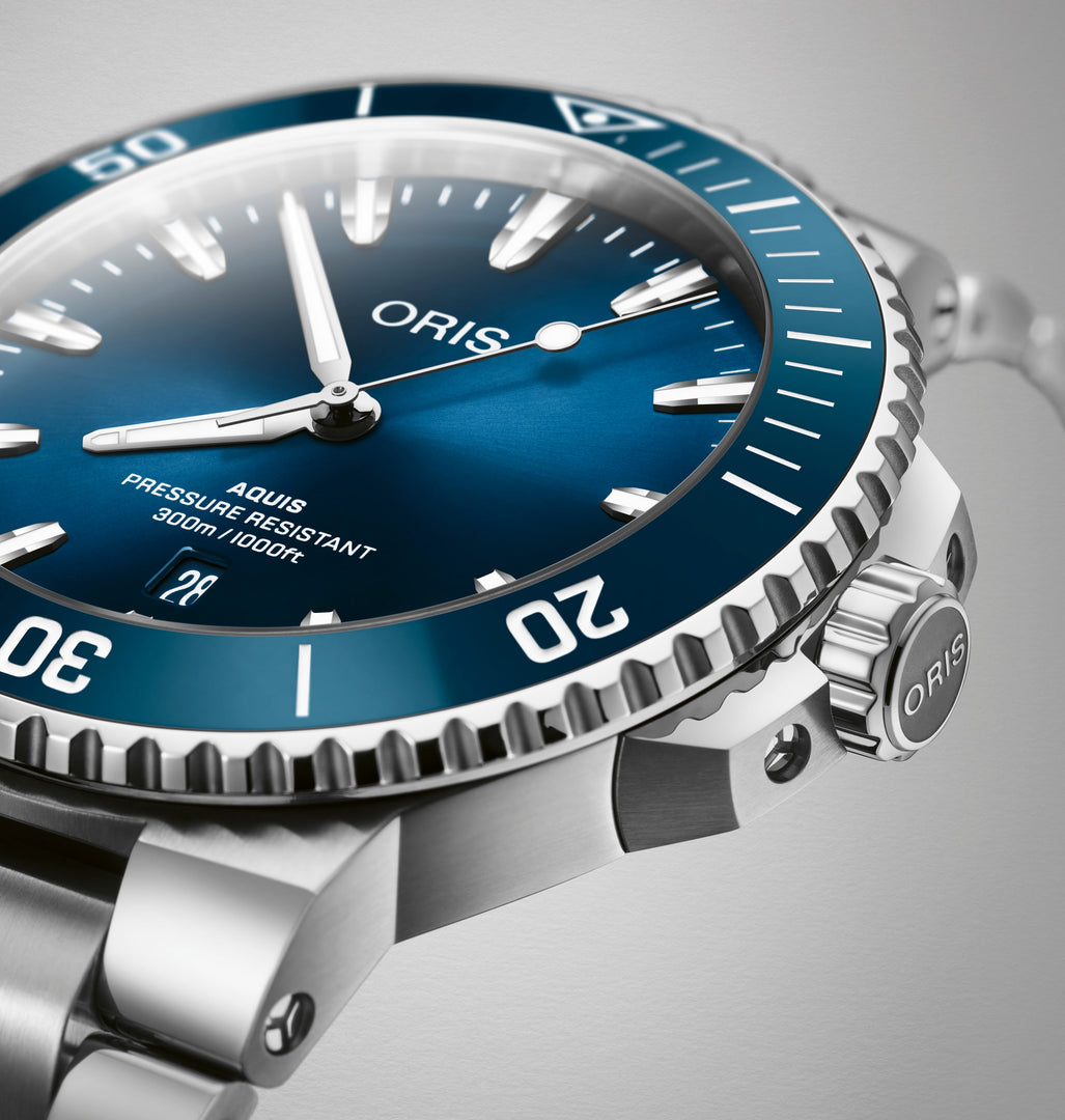 Relógio Oris AQUIS DATE 01 733 7789 4135-07 8 23 04PEB - 43,5mm