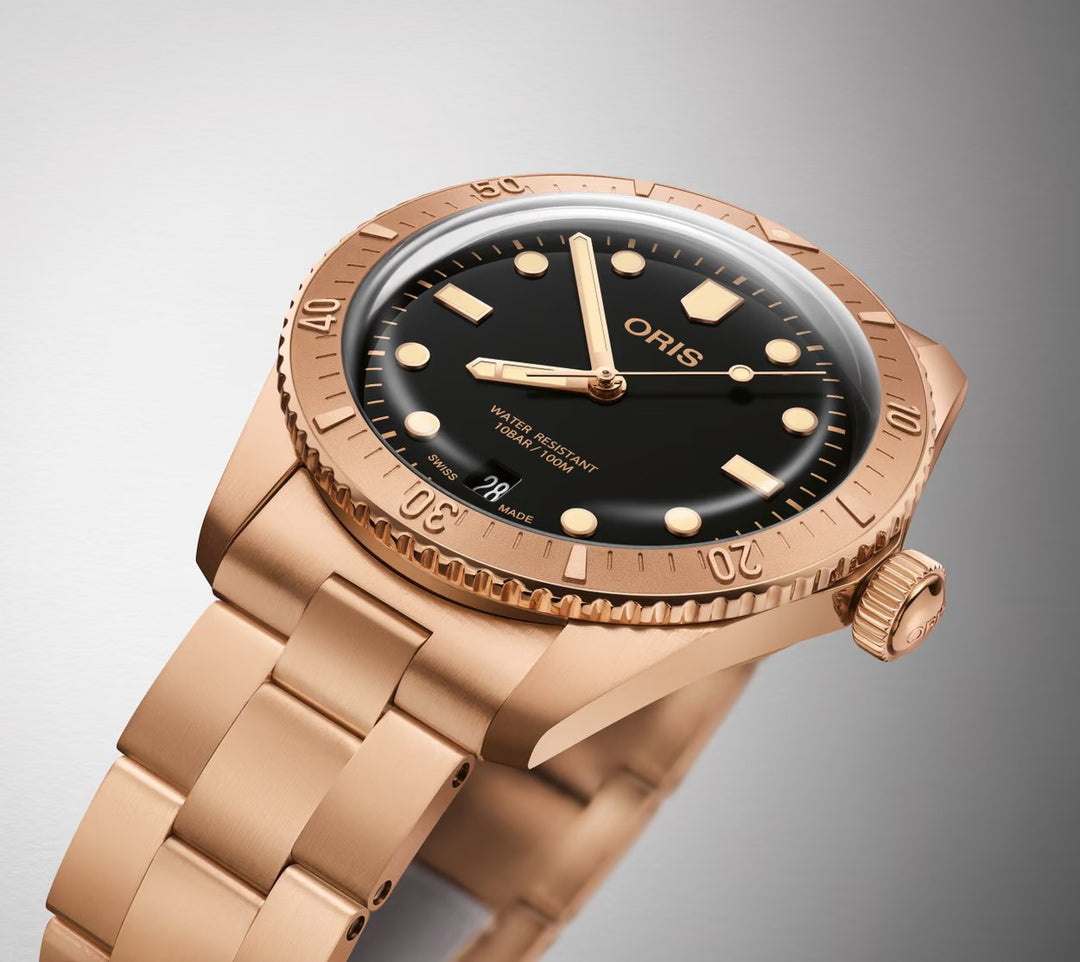 Relógio Oris 01 733 7771 3154-07 8 19 15 Divers Sixty‑Five Date Cotton Candy Sepia