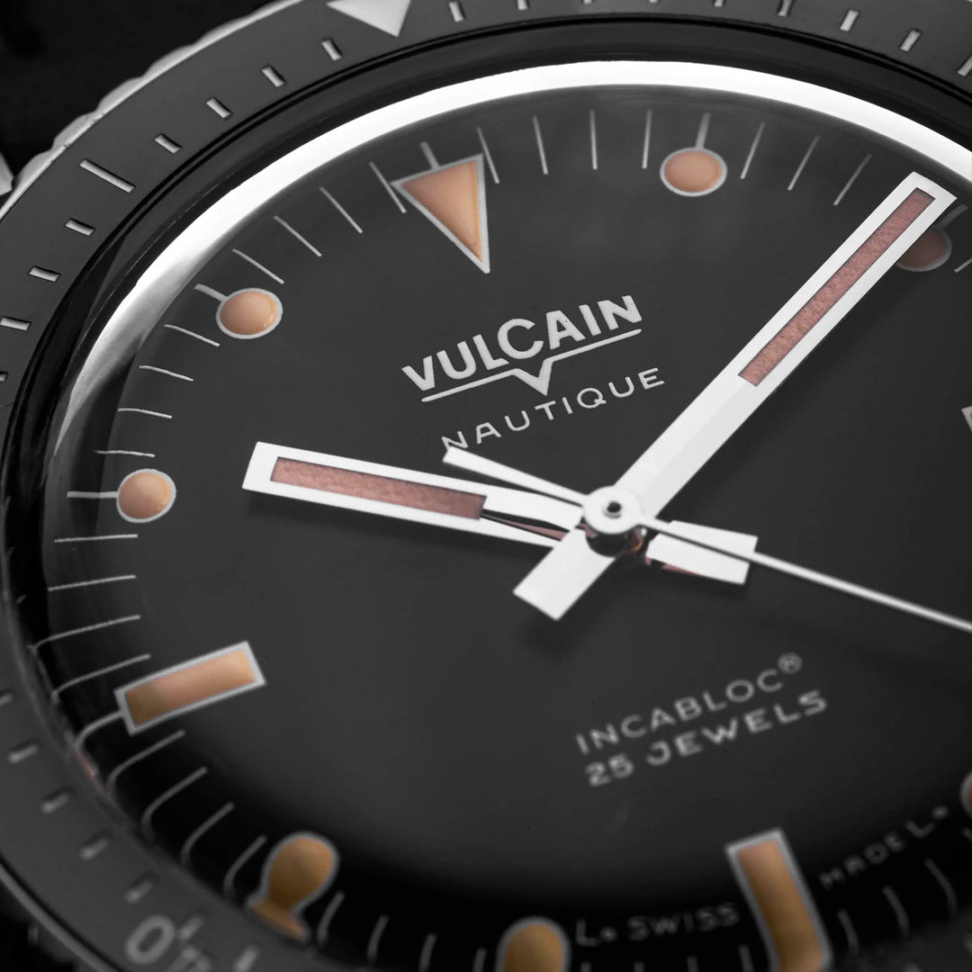 Relógio Vulcain 660170A07.BHM286 Skindiver Nautique - Black with Khaki Brown Lum