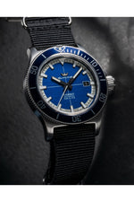 Carregue a imagem no visualizador da Galeria, Relógio Glycine GL0528 Combat Sub 42