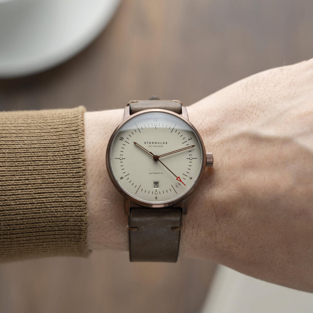 Relógio STERNGLAS Naos 38 mm S02-NA42-VI17 Automático