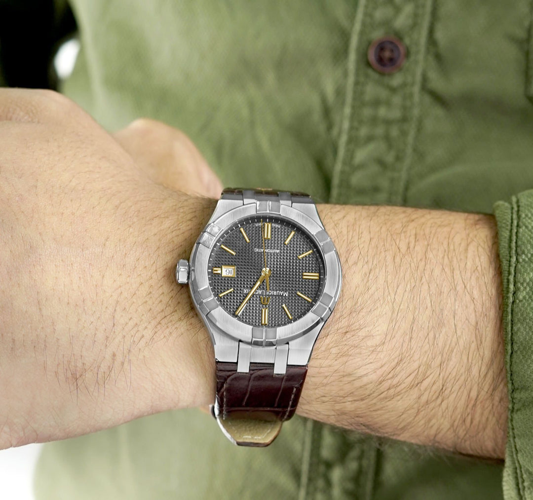 Relógio Maurice Lacroix AIKON AUTOMÁTICO DATE 42MM AI6008-SS001-331-1