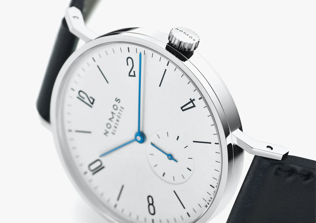 Relógio NOMOS Glashütte Tangente Date 38mm White Silver-Plated on Leather Strap 130