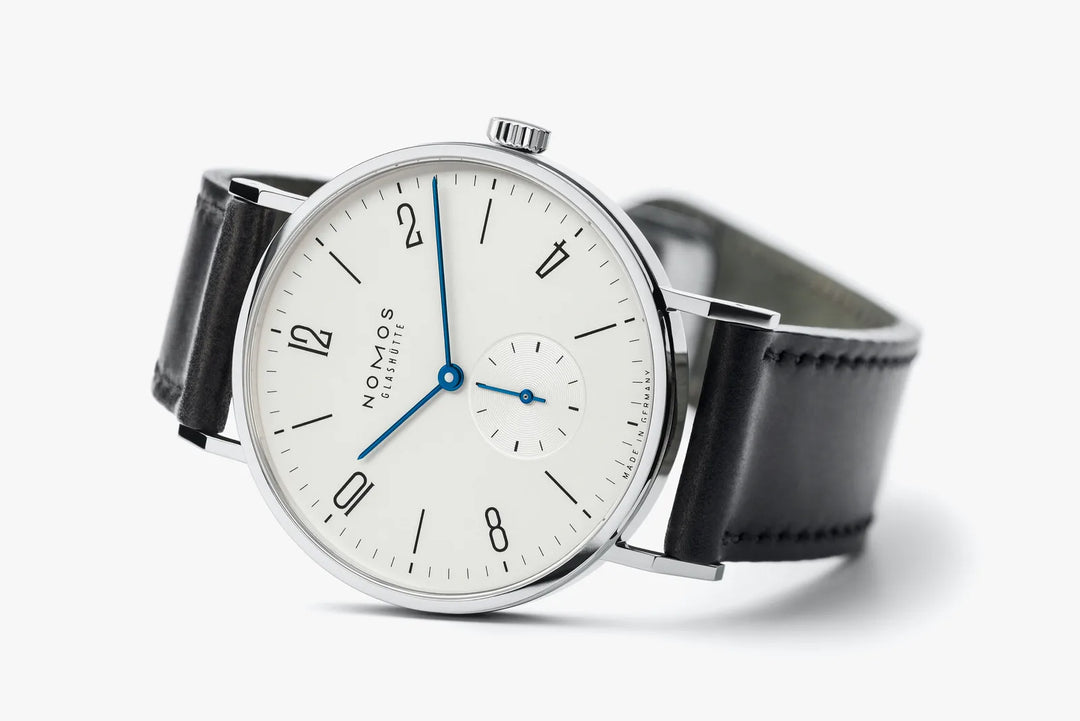 Relógio NOMOS Glashütte Tangente Date 38mm White Silver-Plated on Leather Strap 130