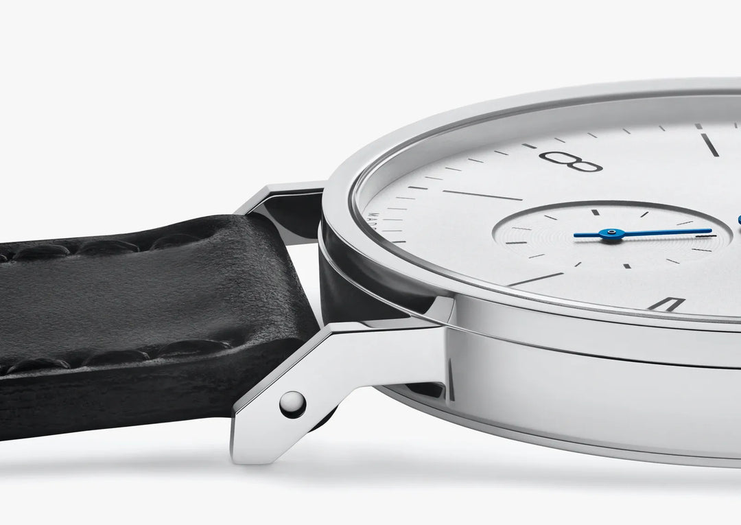 Relógio NOMOS Glashütte Tangente Date 38mm White Silver-Plated on Leather Strap 130