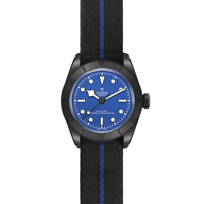 Relógio Tudor BLACK BAY CERAMIC - M79210CNU-0007 41mm
