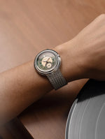 Carregue a imagem no visualizador da Galeria, Relógio Furlan Marri Disco Volante Disco Verde