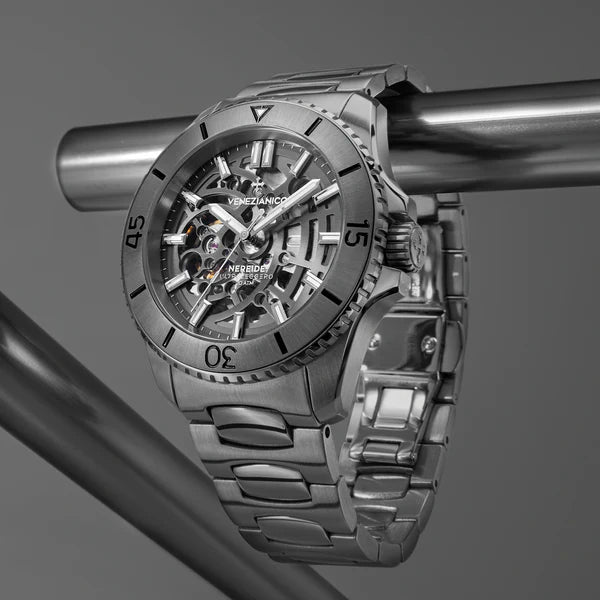 Relógio Venezianico Nereide Ultraleggero 42 - 3921509C