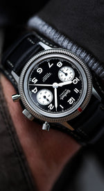 Carregue a imagem no visualizador da Galeria, Relógio Hanhart 417 ES 1954 Flyback Reverse Panda, 39 mm H701.211-