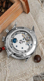 Carregue a imagem no visualizador da Galeria, Relógio Hanhart 417 ES Mocha Flyback Date, 42 mm H721L.282-