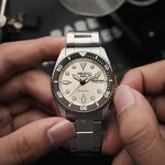 Carregue a imagem no visualizador da Galeria, Relógio Seiko SRPK31 5 Sports SKX series 38mm Automático
