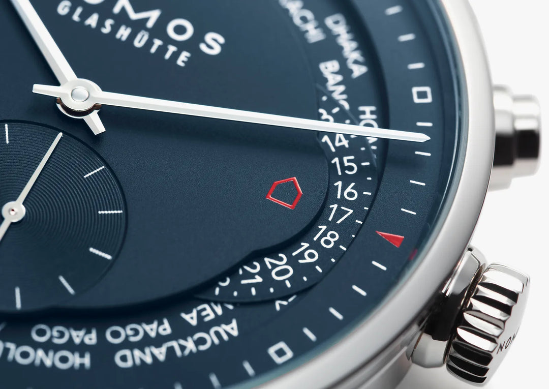 Relógio NOMOS Glashütte Zürich World Time 40mm Midnight Blue on Strap 807