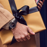 Carregue a imagem no visualizador da Galeria, Relógio Bulova Frank Sinatra Summer Wind 96B381
