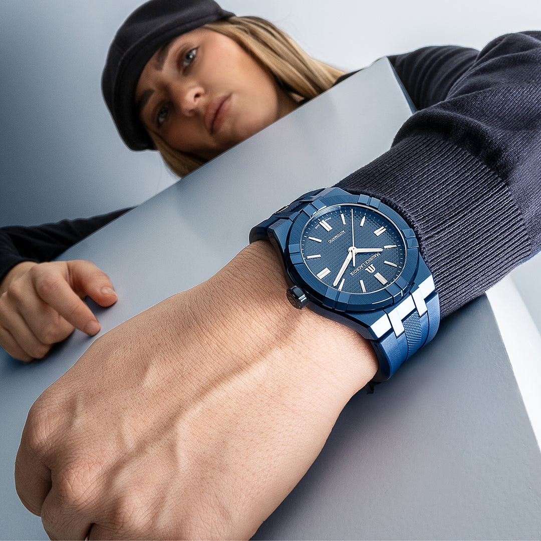 Relógio Maurice Lacroix AIKON AUTOMÁTICO 39MM BLUE PVD LIMITED EDITION AI6007-PVC00-430-4