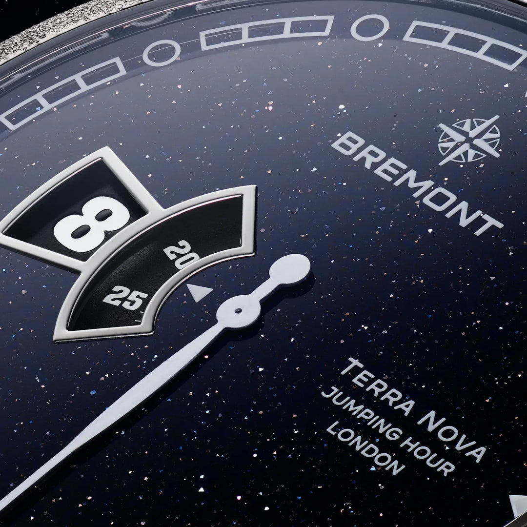 Relógio Bremont Terra Nova Jumping Hour Aventurine