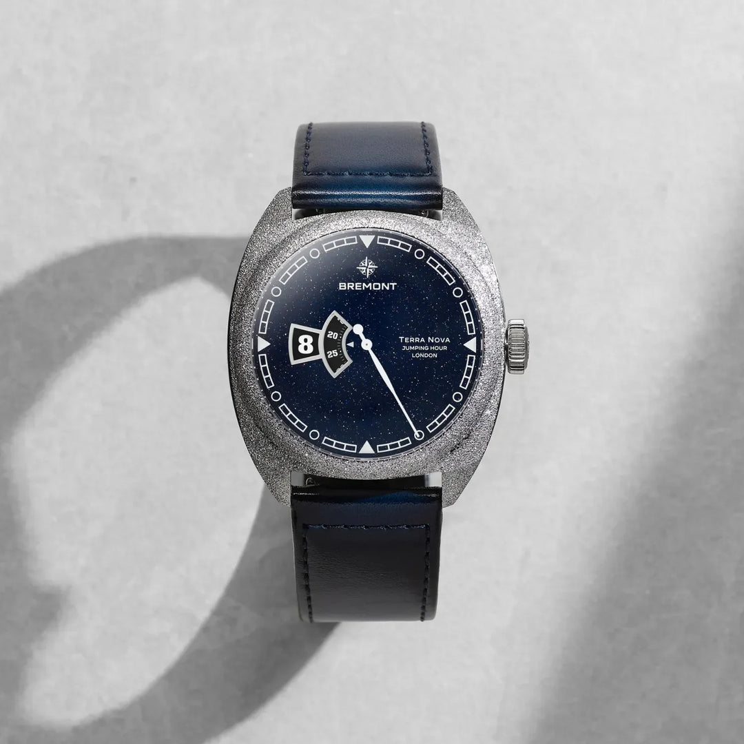 Relógio Bremont Terra Nova Jumping Hour Aventurine