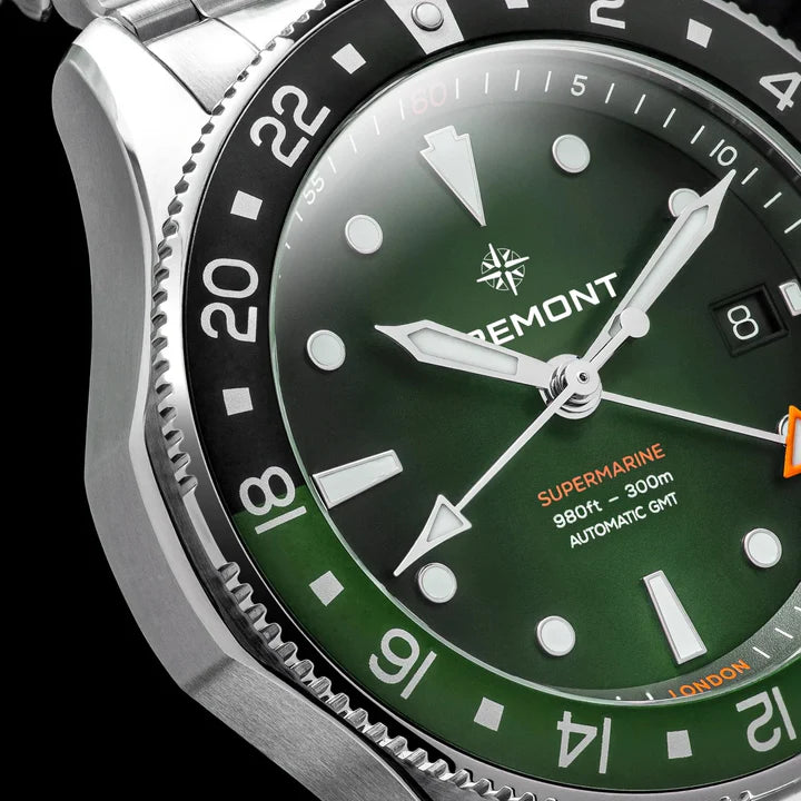Relógio Bremont Supermarine 300M GMT, 'Tundra' Green