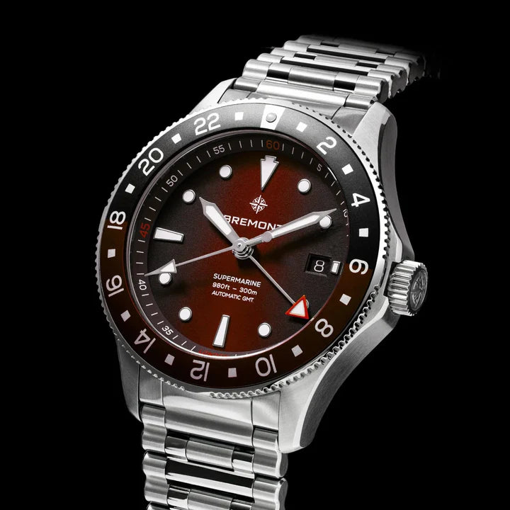 Relógio Bremont Supermarine 300M GMT, 'Ember' Red