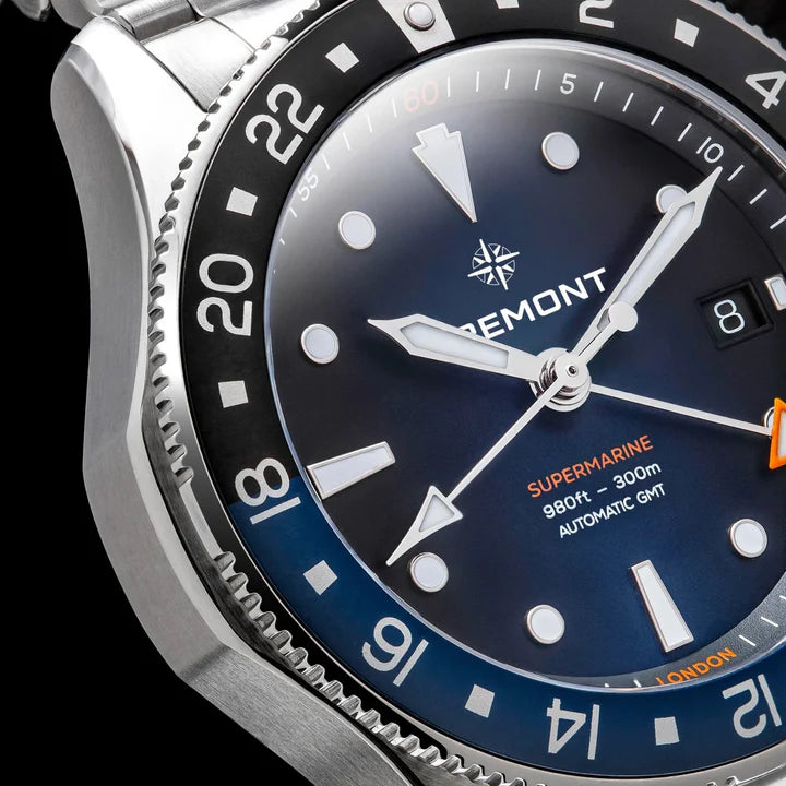 Relógio Bremont Supermarine 300M GMT, 'Glacier' Blue