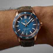 Relógio Christopher Ward C60-42ADC31B0BB0-VT C60 Pro 300 Bronze 42mm