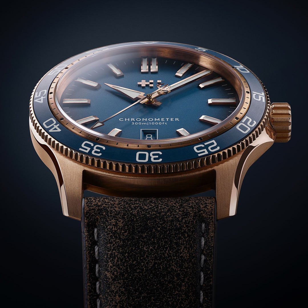 Relógio Christopher Ward C60-42ADC31B0BB0-VT C60 Pro 300 Bronze 42mm