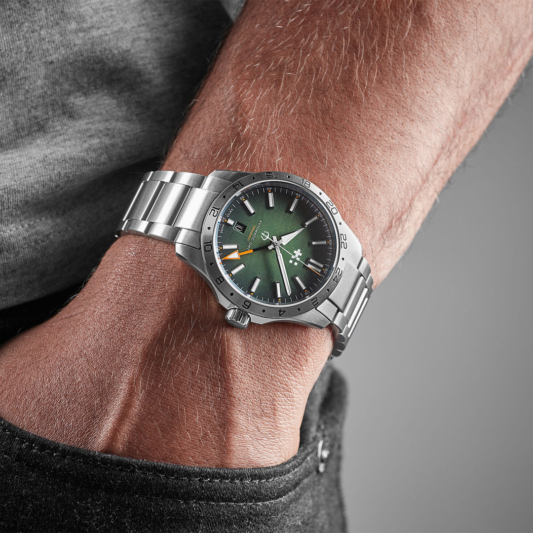 Relógio Christopher Ward C63-39AGM3-S00V2-B0 C63 Sealander GMT 39mm