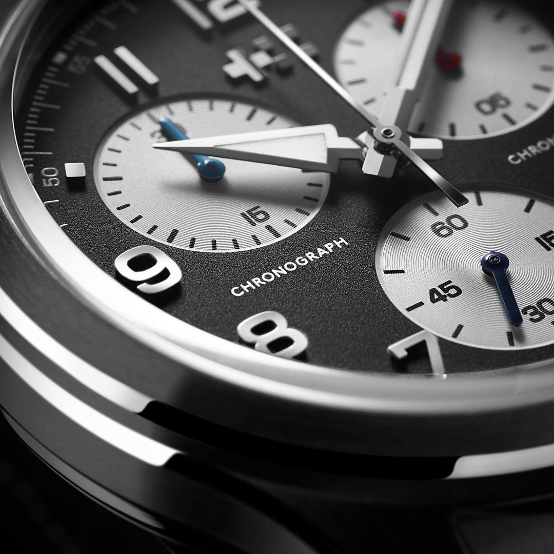 Relógio Christopher Ward C63 Valour C63-39QCC3-S00K0-B1 39mm