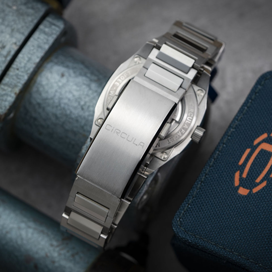 Relógio Circula Steel sports watch Facet Brown - Steel Strap with Extension Folding Clasp FS-SV-UU-SF-AE