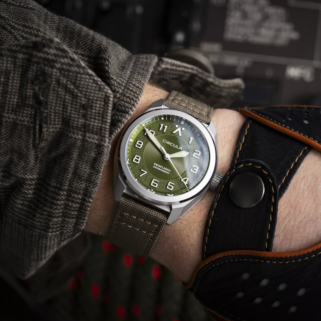 Relógio Circula Pilot watch ProFlight Green PF-SS-PU