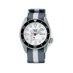 Carregue a imagem no visualizador da Galeria, Relógio Seiko 5 Sports 55th Anniversary Peanuts Limited Edition SRPK25
