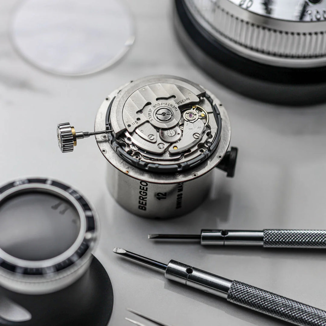 Relógio Geckota Pioneer Automatic Watch Brushed Red Dial
