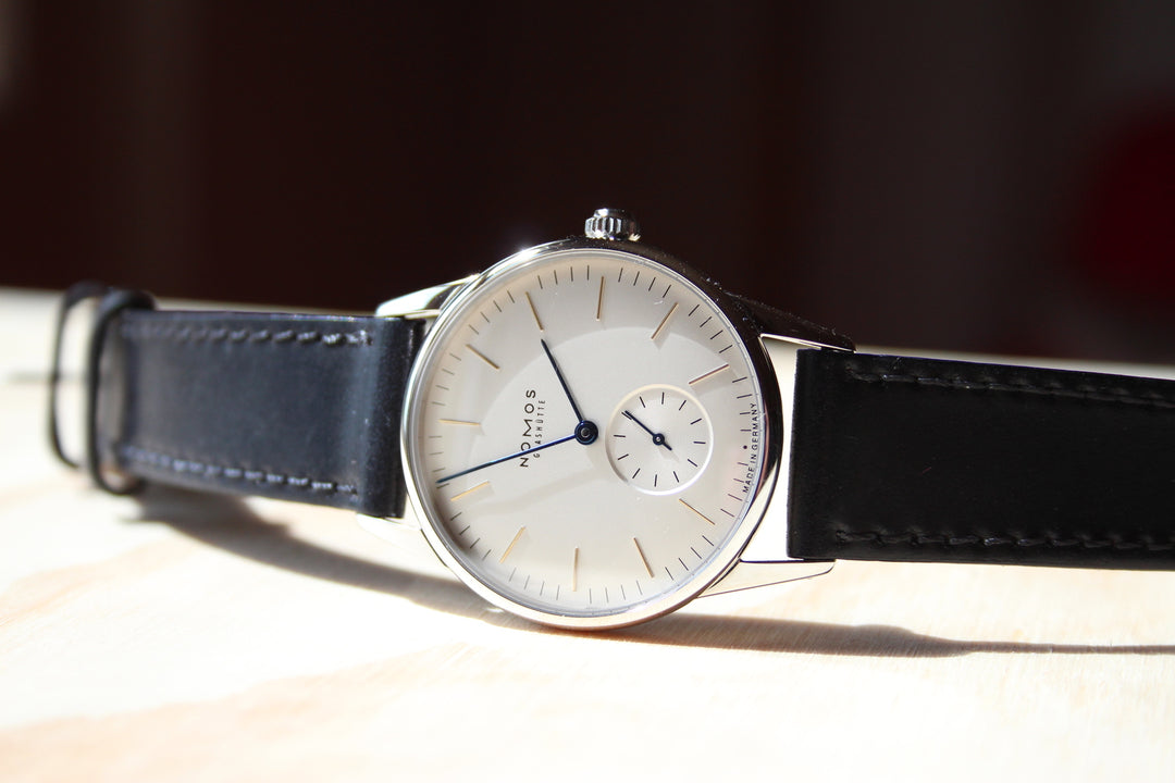 Relógio NOMOS Glashütte Orion 35mm White Silver-Plated on Leather Strap 309