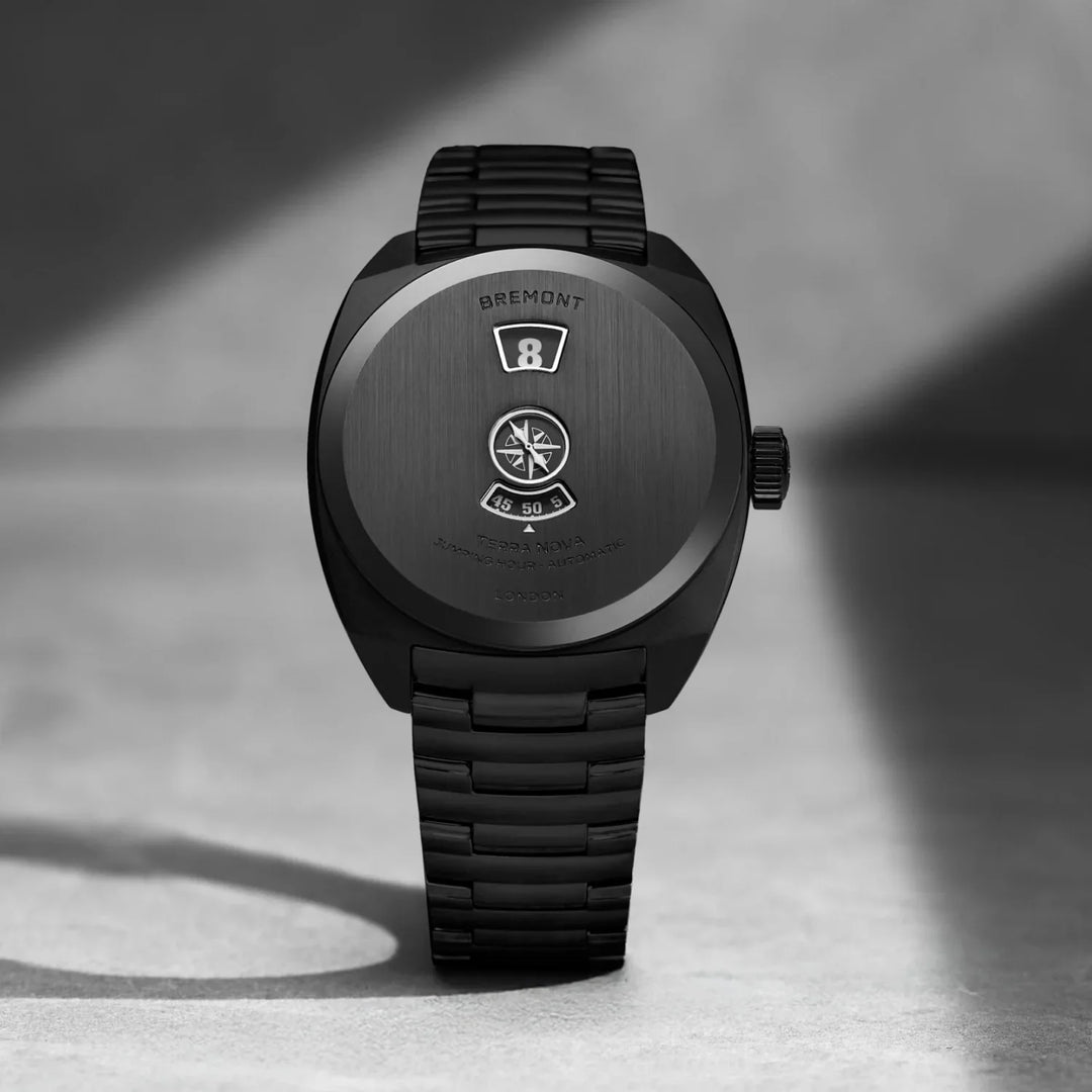 Relógio Bremont Terra Nova 38 Jumping Hour, Stealth Black