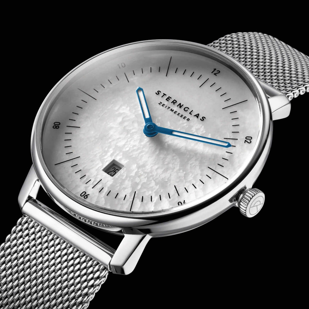 Relógio Feminino STERNGLAS Naos XS Edition Mother of Pearl 33 mm S01-NDP01-MI01 Quartz