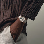 Carregue a imagem no visualizador da Galeria, Relógio Feminino RAYMOND WEIL freelancer cushion 34 x 34 mm, 2496-C5S-40051