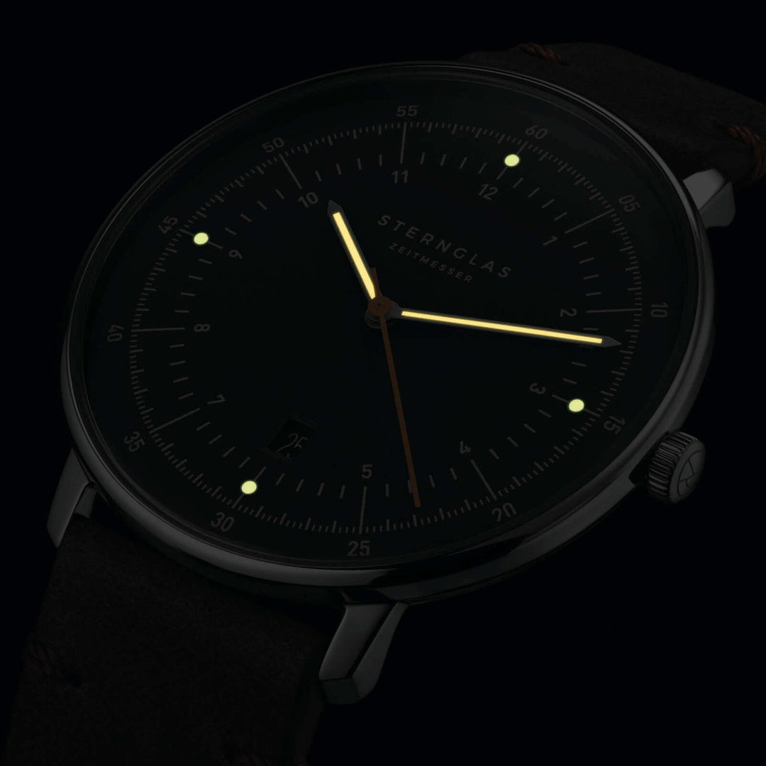 Relógio STERNGLAS Hamburg 42 mm S01-HH39-VI11 Quartz