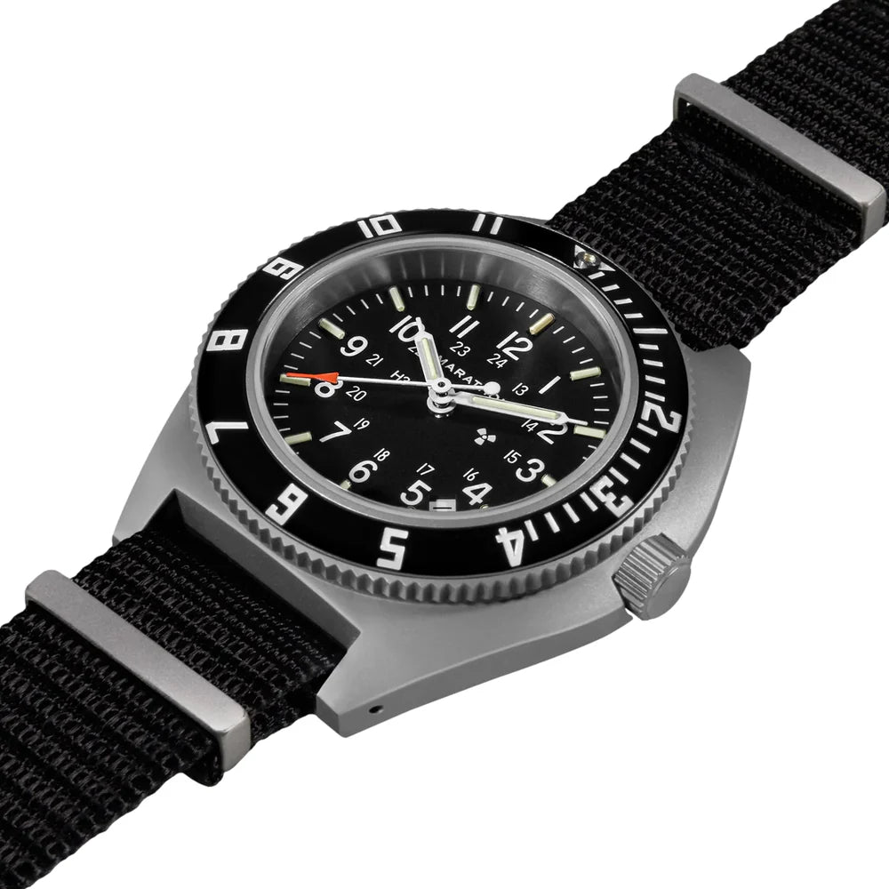 Relógio Marathon Pilot's Navigator with Date & Tritium 41mm Quartzo