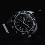 Carregue a imagem no visualizador da Galeria, Relógio Marathon Pilot's Navigator with Date &amp; Tritium 41mm Quartzo