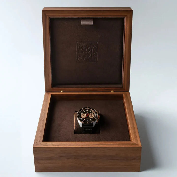 Relógio Bremont Jimmy Chin Chronograph, Bi-Colour