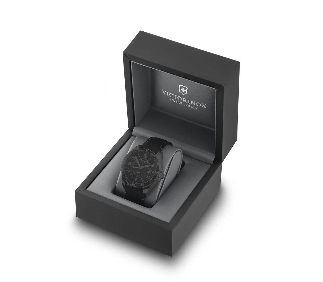 Relógio Victorinox FieldForce GMT 241895 - Quartzo - 42mm - Pendulum Relojoaria
