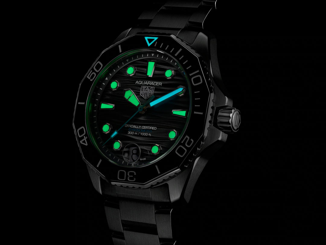 Relógio TAG Heuer Aquaracer Professional 300 Date  Automático 42mm Aço WBP5110.BA0013