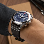 Carregue a imagem no visualizador da Galeria, Relógio Breitling A233801A1C1X1  Classic AVI Chronograph 42 Tribute to Vought F4U Corsair
