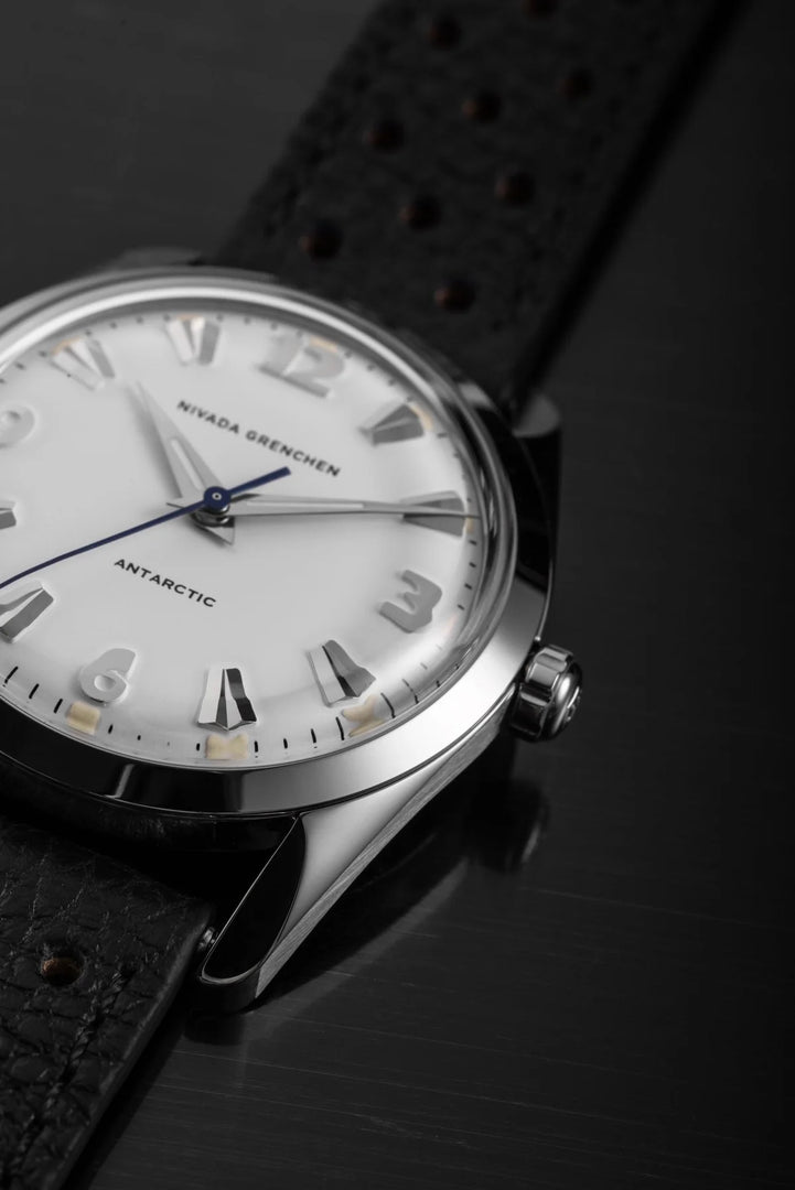 Relógio Nivada Grenchen ANTARCTIC WHITE LUMINOVA 35mm 35005M40